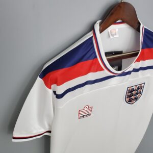 ENGLND 1982 HOME