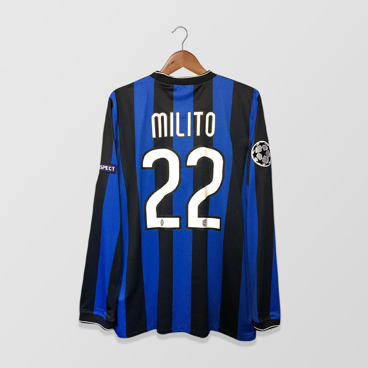 Inter-Milan-09_10-Home-x-Milito
